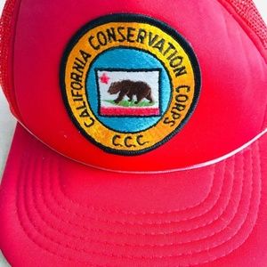 California Red hat NWOT